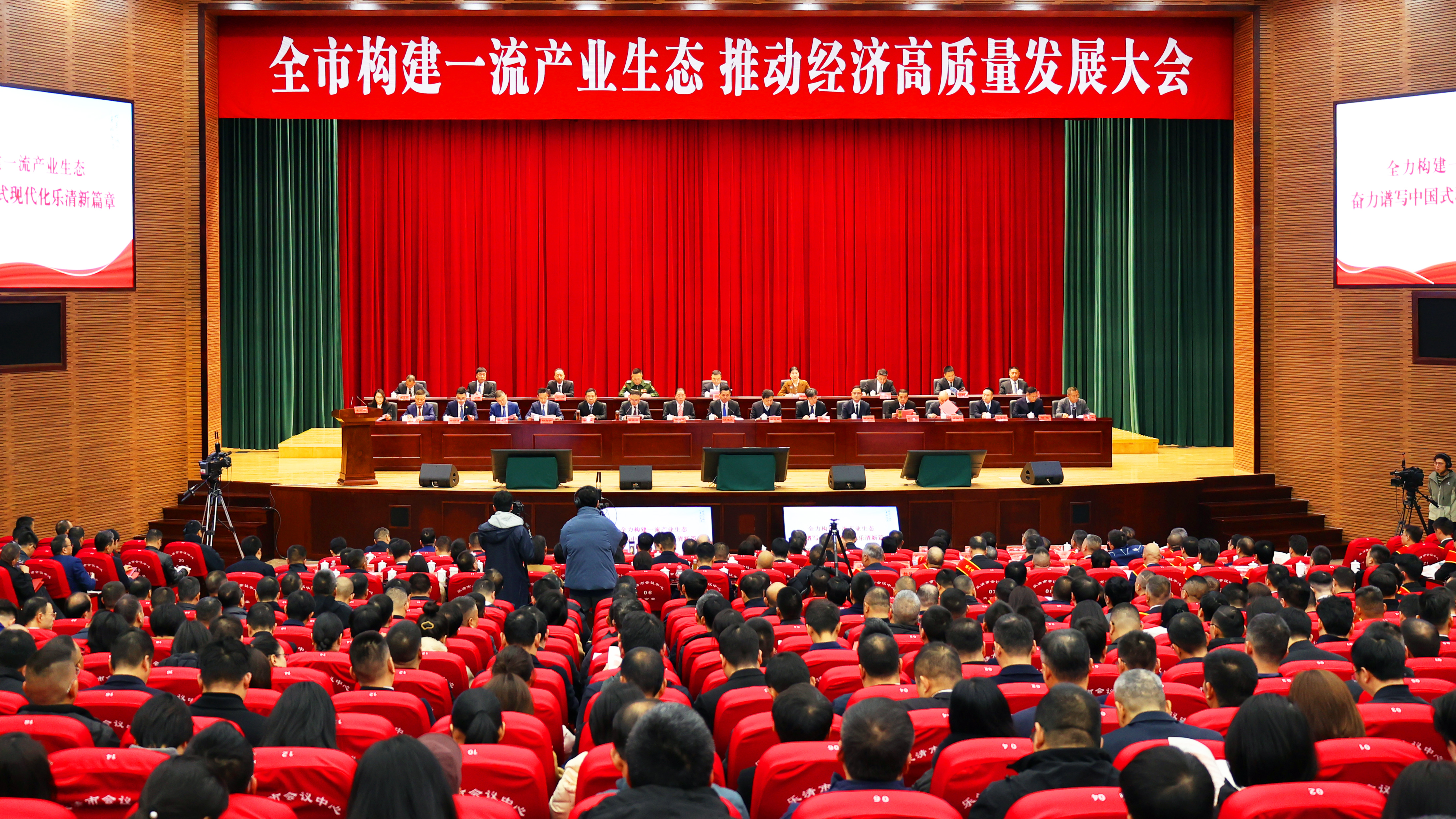 开门捷报！ayx入口获多项“热辣滚烫”大奖