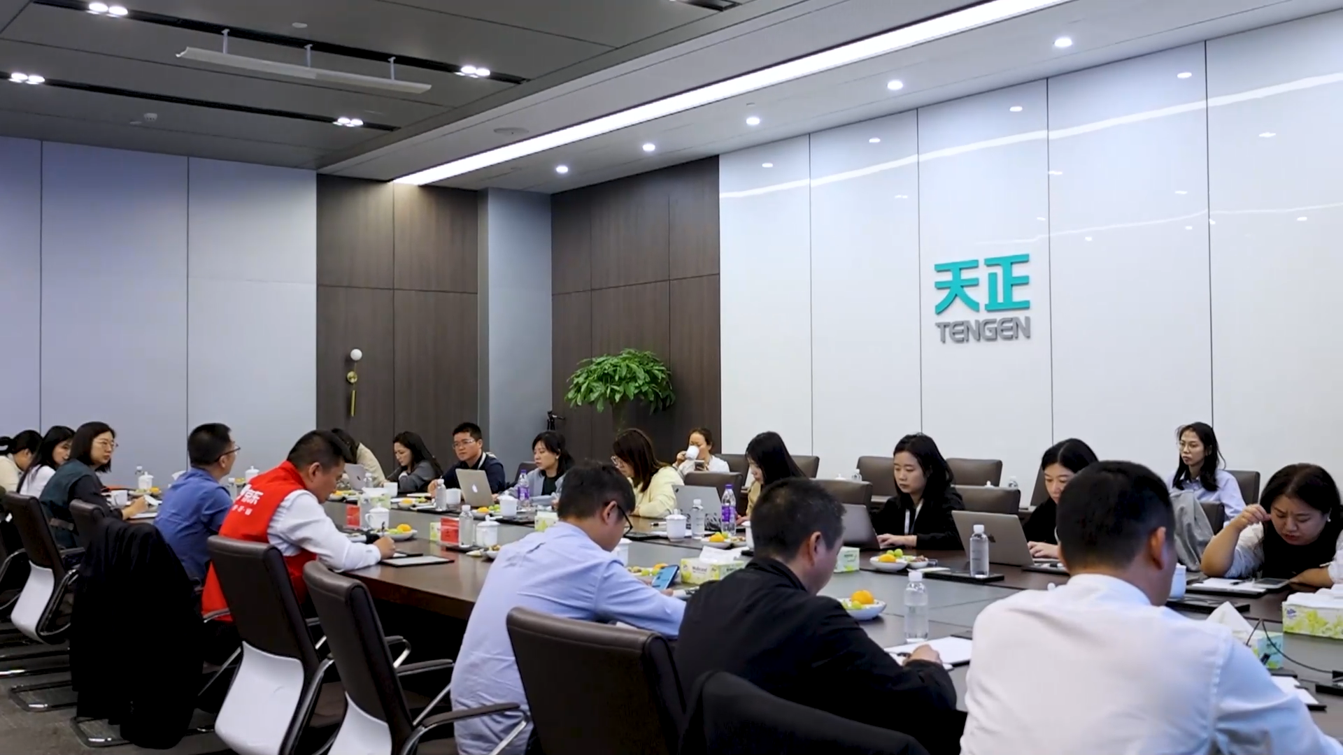 京东工业走进ayx入口，探访产业数智化之路！